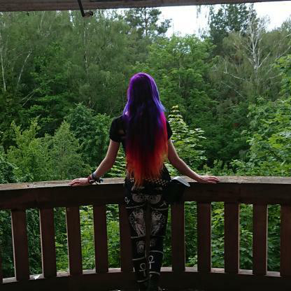 Headshot_pflanzt_B-ume headshot_pflanzt_b-ume